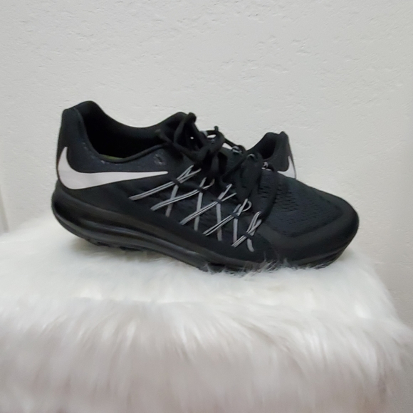 Running shoes - Picture 2 of 8